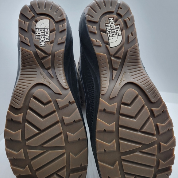 North Face Women's Shellista IV Mid Lace Boot - Picture 4 of 4